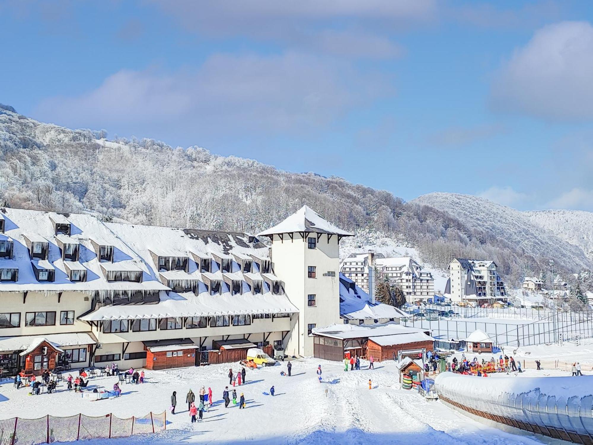 Hotel Junior Kopaonik Luaran gambar