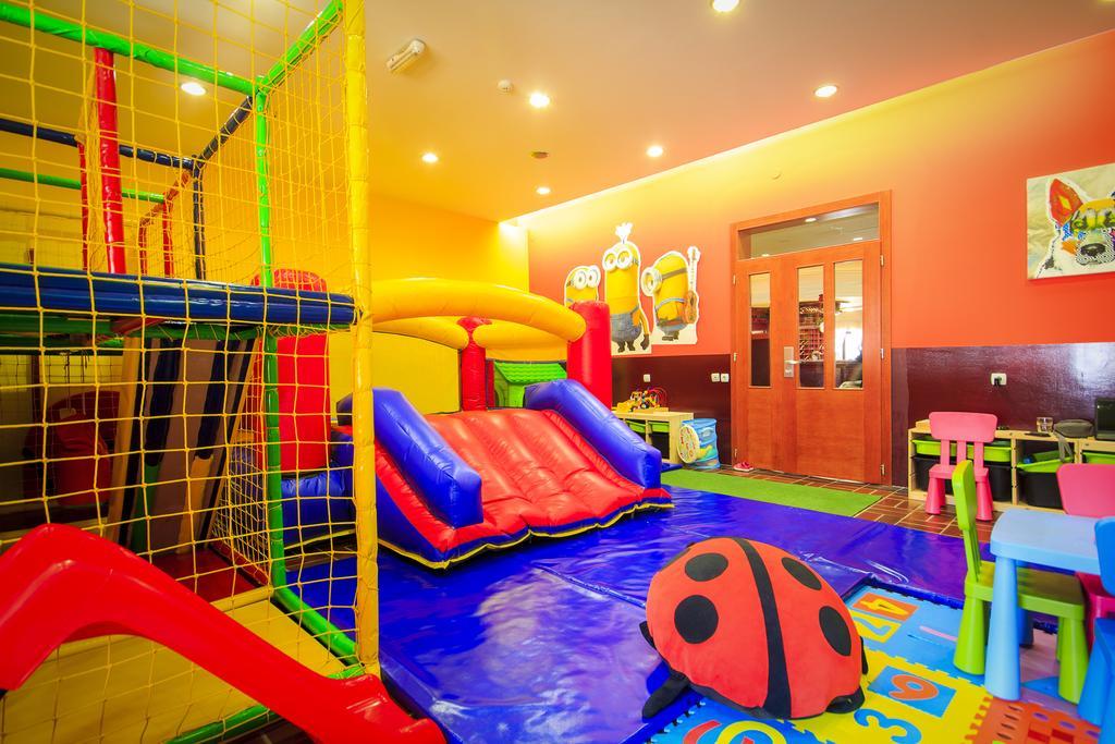 Hotel Junior Kopaonik Luaran gambar