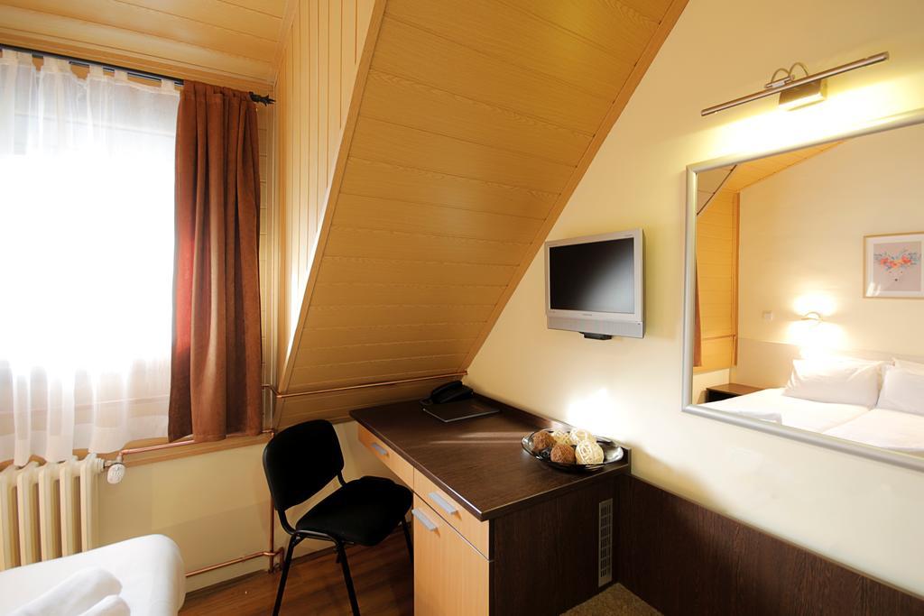 Hotel Junior Kopaonik Luaran gambar